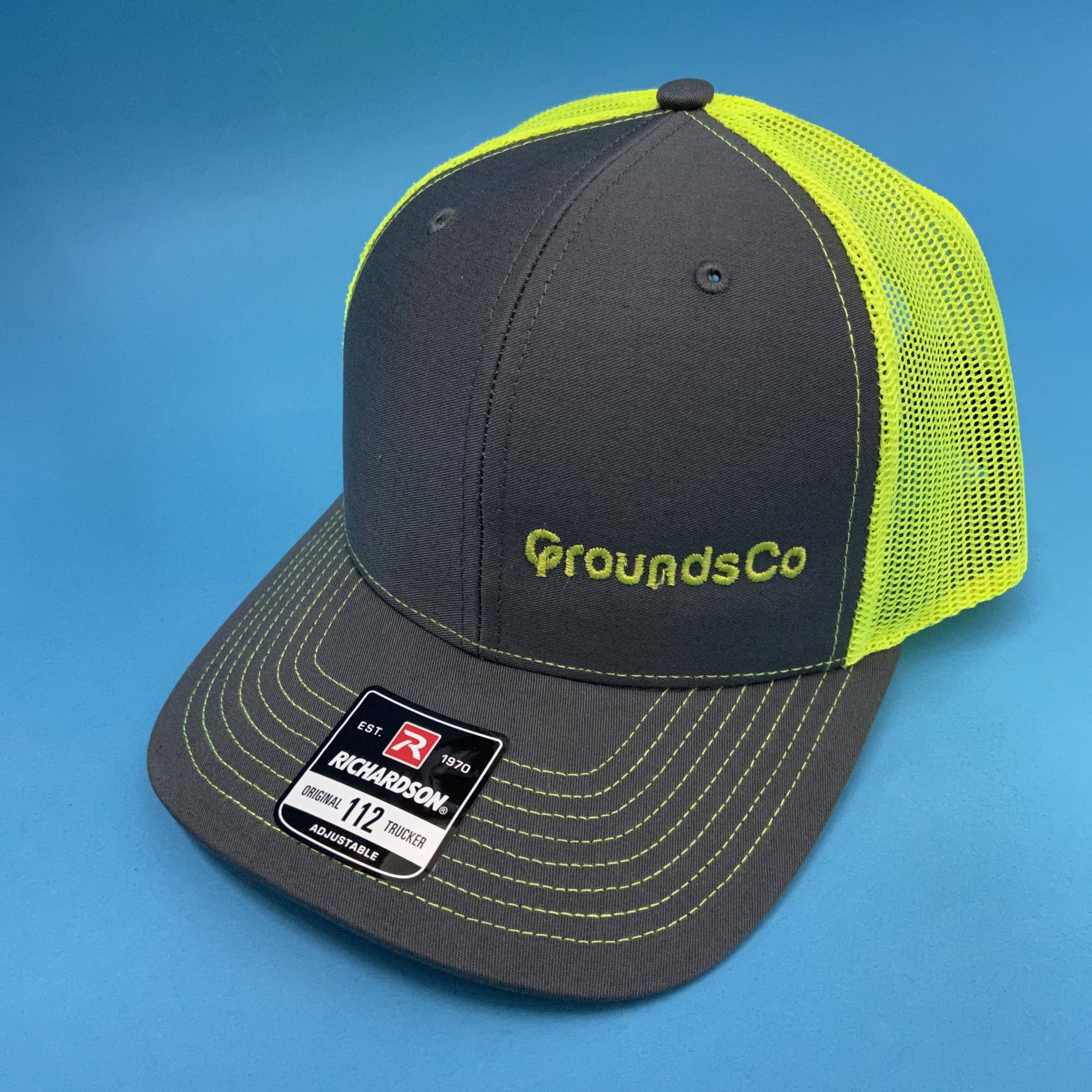 Custom logo trucker hats for landscape company [Custom Embroidery